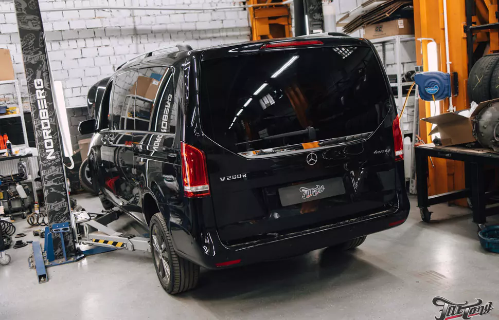 Техническое обслуживание Mercedes V-Class, ремонт подвески и сход-развал